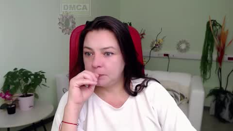 Lily online show from 10/02/25, 04:41