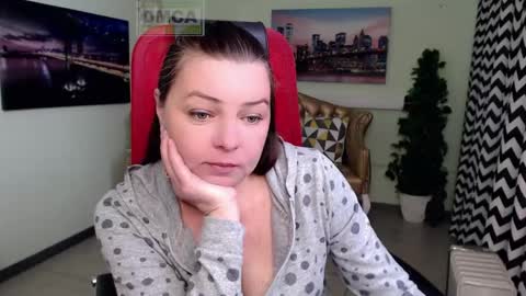 Snapshot of lily_flower7_ chatting on 04/23/26, 05:08 Lily online show from 04/23/26, 05:08