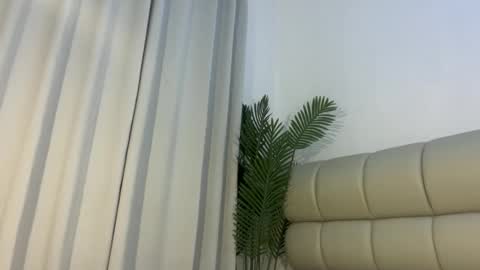 Snapshot of lily_kaye chatting on 06/04/26, 07:25 rika online show from 06/04/26, 07:25