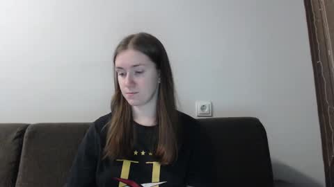 lily_love_x online show from 01/09/25, 01:50