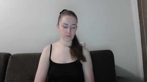 lily_love_x online show from 09/15/25, 03:06