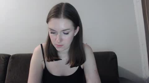 lily_love_x online show from 10/09/25, 10:19