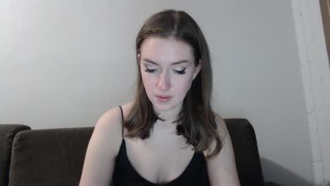 lily_love_x online show from 11/22/25, 03:27