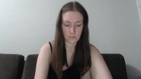 lily_love_x online show from 05/02/26, 12:59