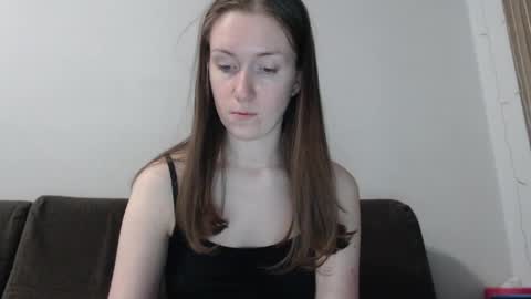 lily_love_x online show from 05/07/26, 12:05