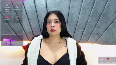 Snapshot of lily_meghan chatting on 04/17/26, 10:13 LILY MEGHAN online show from 04/17/26, 10:13
