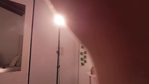 Snapshot of lily_miiller chatting on 05/30/26, 09:45 Lily Miiller online show from 05/30/26, 09:45