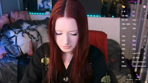 Lily online show from 04/10/26, 06:51
