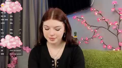 Snapshot of lily_qute chatting on 07/03/26, 08:21 Lily online show from 07/03/26, 08:21