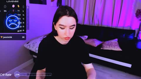 LILY online show from 01/11/25, 04:14