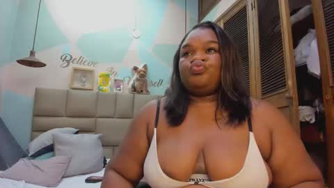 Lily online show from 09/09/25, 12:32