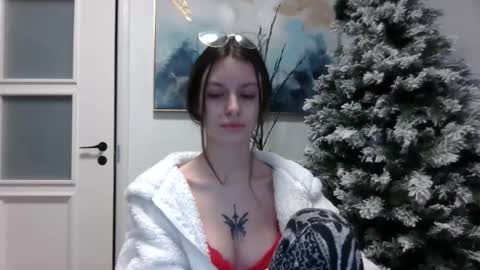 lilycandy_ online show from 01/16/26, 01:59