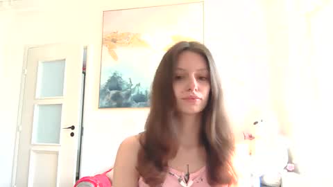 lilycandy_ online show from 05/26/26, 12:34