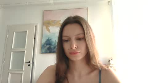lilycandy_ online show from 05/29/26, 10:35