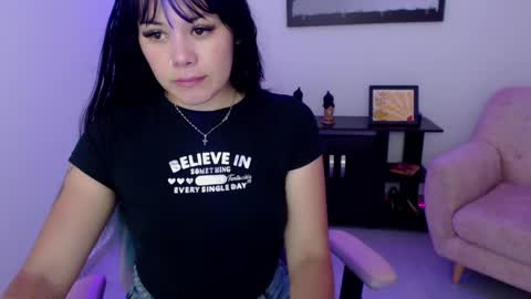 Lily online show from 04/24/26, 10:56