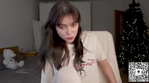 Snapshot of lilyewing_ chatting on 12/11/24, 04:20 Lily   online show from 12/11/24, 04:20