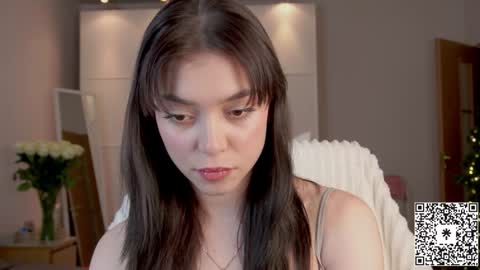 Snapshot of lilyewing_ chatting on 12/14/24, 02:31 Lily   online show from 12/14/24, 02:31