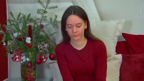 Snapshot of lilylanses chatting on 12/17/25, 06:41 Lily online show from 12/17/25, 06:41