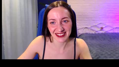 Lily online show from 12/04/25, 06:34