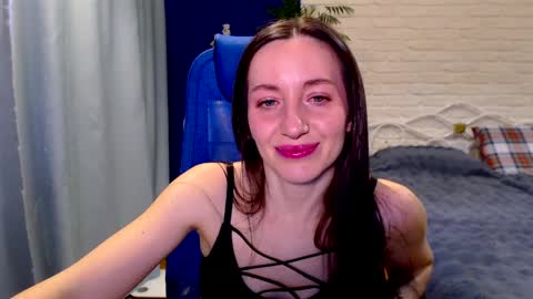 Snapshot of lilymellow chatting on 03/28/26, 07:08 Lily online show from 03/28/26, 07:08