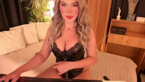 IM YOUR TRUE GODESS Lilymonstercock online show from 04/09/26, 05:07