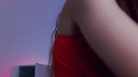Lily online show from 05/06/26, 03:17