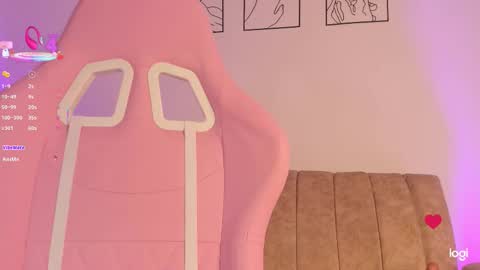 Lily  online show from 09/16/25, 09:54