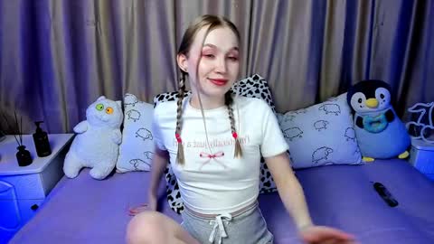 Snapshot of lilystarlight chatting on 01/24/25, 03:32 Lilian online show from 01/24/25, 03:32