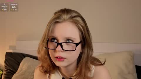 Julie online show from 05/01/26, 07:07