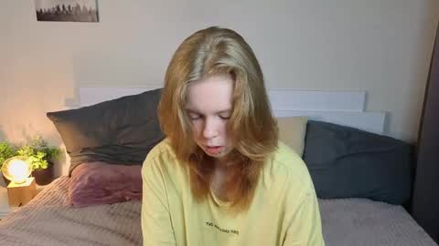 Julie online show from 05/06/26, 07:30