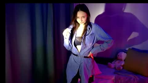 Snapshot of lilyxsky chatting on 12/10/24, 12:49 LilyXSky online show from 12/10/24, 12:49