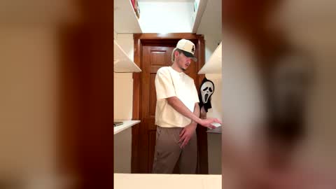 lima_tunes online show from 12/16/25, 02:49