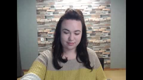 Snapshot of limalagris chatting on 11/16/25, 07:36 busty princess online show from 11/16/25, 07:36