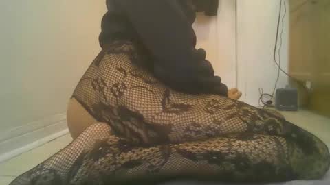 Snapshot of limpclitsissyfemboy chatting on 04/03/26, 10:30 limpclitsissyfemboy online show from 04/03/26, 10:30