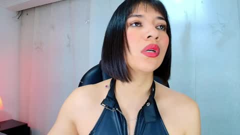 Lina Bedoya  online show from 03/30/26, 11:22