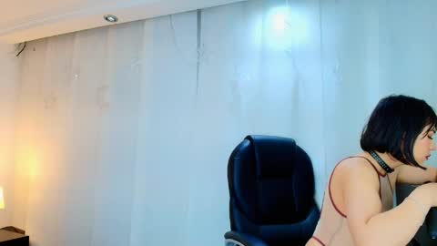  Lina Bedoya  online show from 05/12/26, 11:40