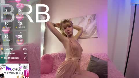 Snapshot of lina_blueeyed chatting on 03/09/25, 04:05 Lina blueeyed GMT3 1100-1700 Mon Wed Thu Sat Sun online show from 03/09/25, 04:05