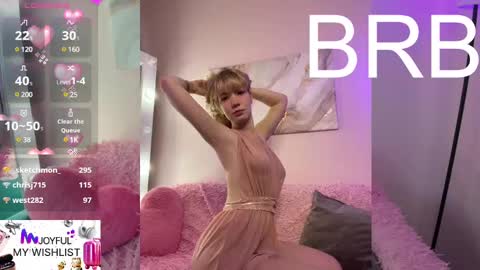 Snapshot of lina_blueeyed chatting on 03/09/25, 10:19 Lina blueeyed GMT3 1100-1700 Mon Wed Thu Sat Sun online show from 03/09/25, 10:19