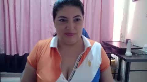 Snapshot of lina_maria99 chatting on 02/09/26, 01:37 Lina Mara99 online show from 02/09/26, 01:37