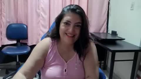 Snapshot of lina_maria99 chatting on 02/22/26, 09:52 Lina Mara99 online show from 02/22/26, 09:52