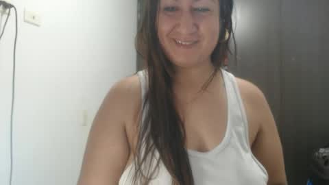 Snapshot of lina_playful chatting on 02/02/26, 10:36 iiisabella online show from 02/02/26, 10:36