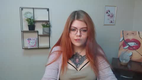 lina_ri online show from 11/08/25, 06:51