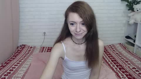 Snapshot of lina_rouge_ chatting on 11/09/25, 10:35 Lina Rouge online show from 11/09/25, 10:35