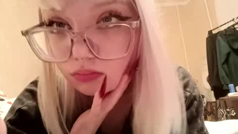 Snapshot of lina_sun1 chatting on 05/31/26, 06:09 lina_sun1 online show from 05/31/26, 06:09