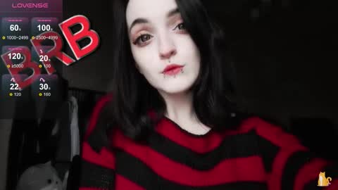 Lina 3  1715622743 online show from 12/16/25, 06:13