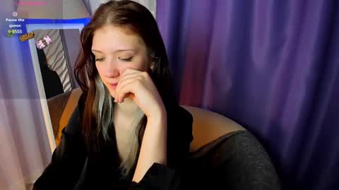 Snapshot of lina_vi chatting on 03/11/25, 03:26 Lina online show from 03/11/25, 03:26