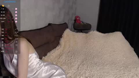 linaandliam online show from 11/23/25, 08:30