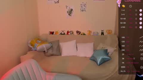 Lina online show from 10/04/25, 02:31