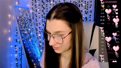 Snapshot of linablossom chatting on 04/09/26, 06:19 Lina online show from 04/09/26, 06:19