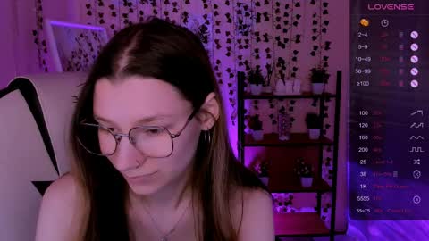 Snapshot of linablossom chatting on 04/15/26, 06:53 Lina online show from 04/15/26, 06:53